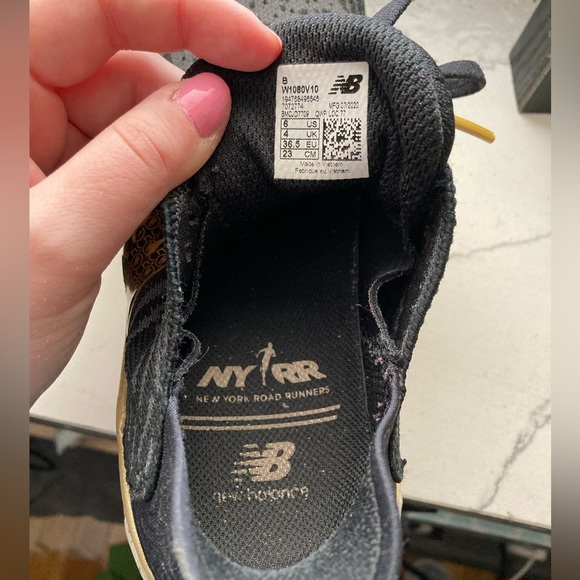 New Balance NYC Marathon 50th Anniversary Sneakers Womens Size 6 LIMITED EDITION - Picture 6 of 6